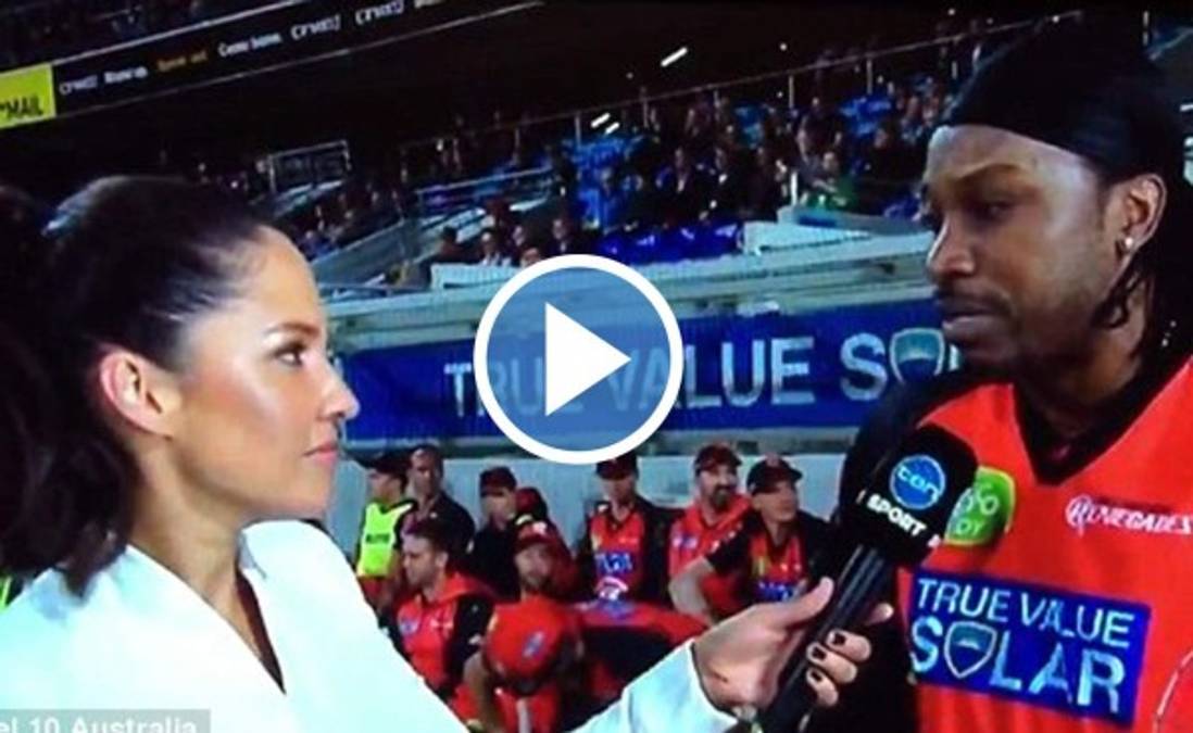 VIDEO: Jugador de cricket enamora a periodista en plena entrevista