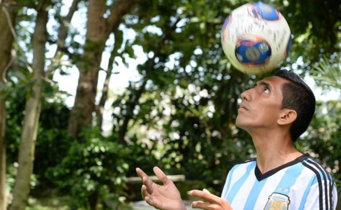 Salvadoreño causa furor en redes sociales por parecido con Di María