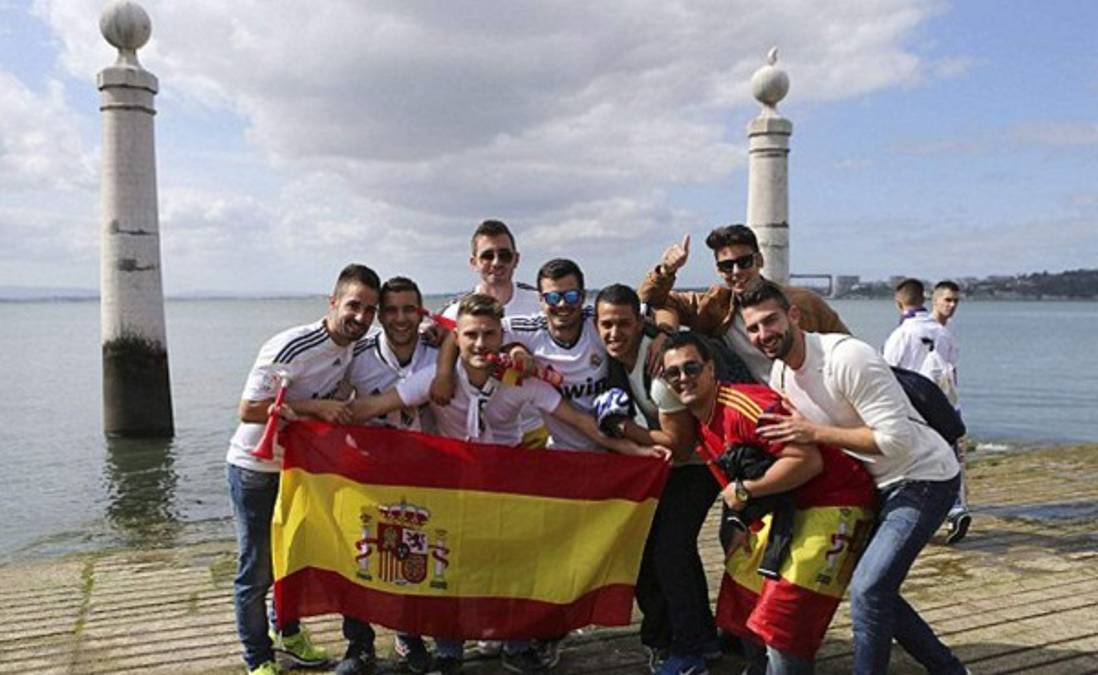 Gran ambiente en las calles de Lisboa previo a la final de la Champions League