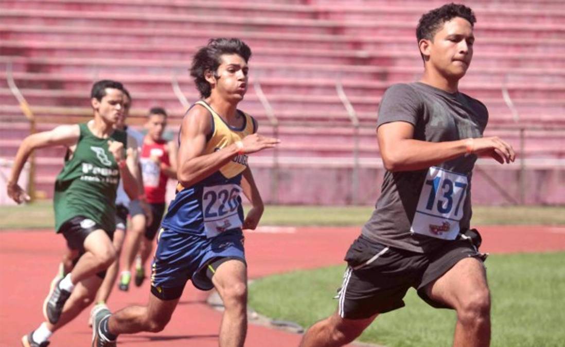 EIS se sube a lo más alto del podio en Torneo Nacional de Atletismo