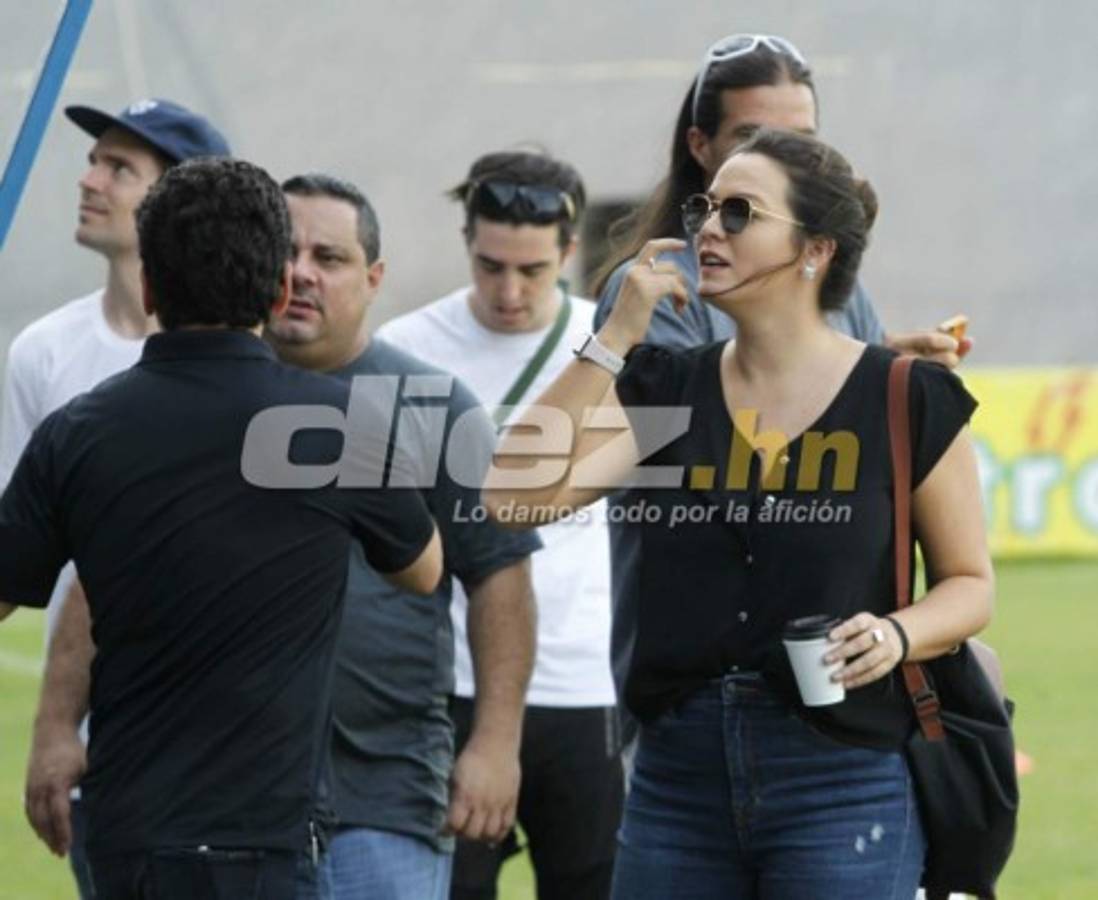 ¡BELLEZA! La jornada de la Liga sobresale por las lindas chicas en los estadios