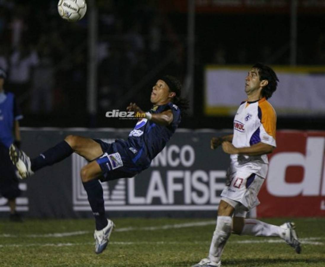 Las fotos que no habías visto de la final que le ganó Motagua a Saprissa en el Nacional