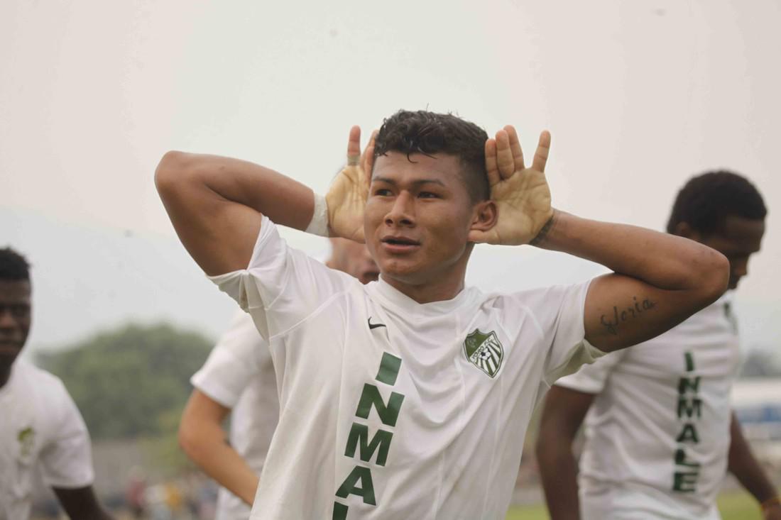 Vinieron de abajo: Futbolistas que tuvieron que hacer carrera en Liga de Ascenso para destacar en Primera División