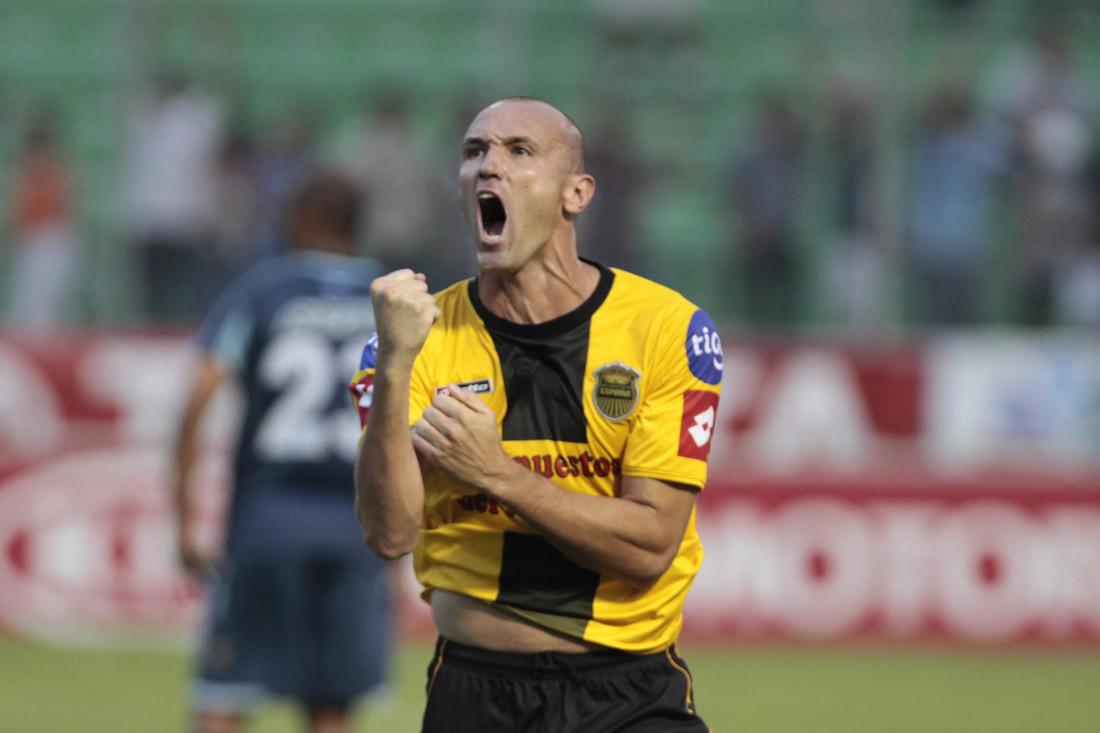 Exfutbolistas extranjeros que jugaron en Liga Nacional de Honduras y después regresaron convertidos en técnicos