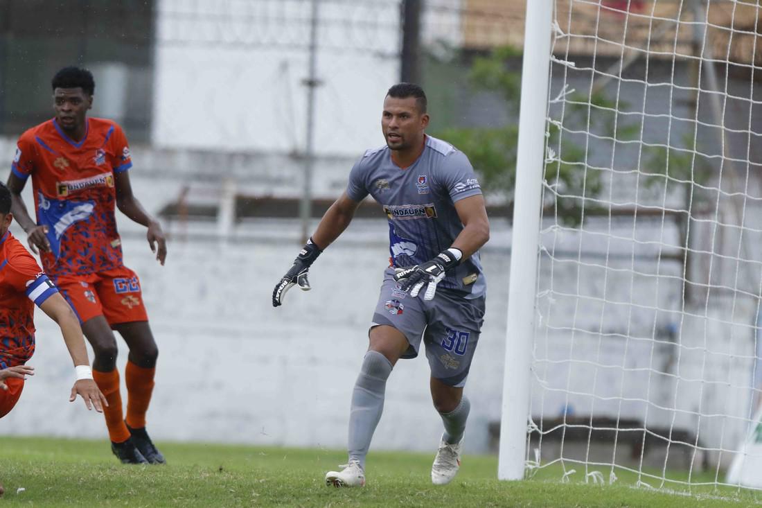 Top: Los 12 guardametas con más disparos atajados hasta la jornada 5 del Torneo Clausura: José Mariano Pineda lidera el ranking