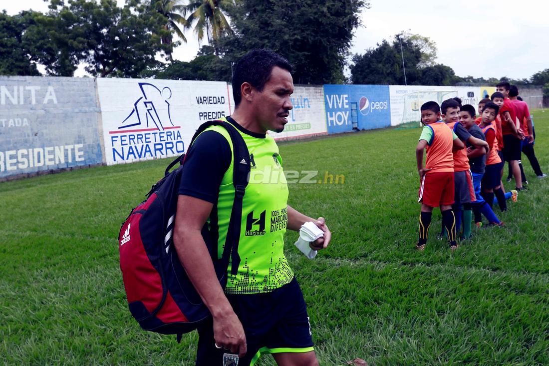 Su nueva vida: Así vive Rambo de León en Quimistán, alejado de los lujos que acostumbraba
