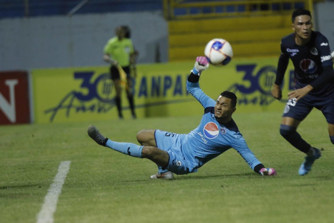 Con las bajas: Así sería el 11 de Motagua que mandará “La Tota” Medina para el clásico ante Olimpia