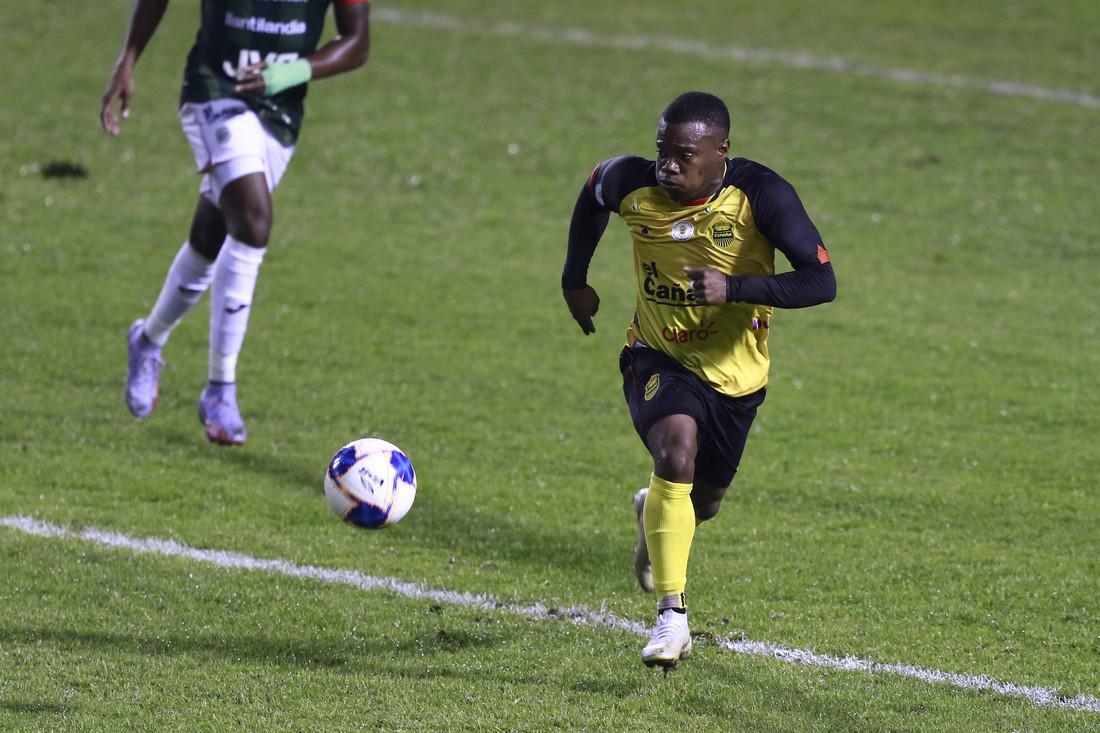 Con sensible baja: el 11 de Real España para vencer a Marathón en el regreso de Keosseián y mantener el invicto con Vargas