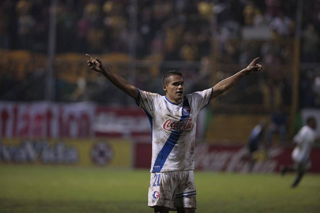 Han pasado ya 10 años: ¿Qué jugadores disputaron la ­última final entre Olimpia y Real España?
