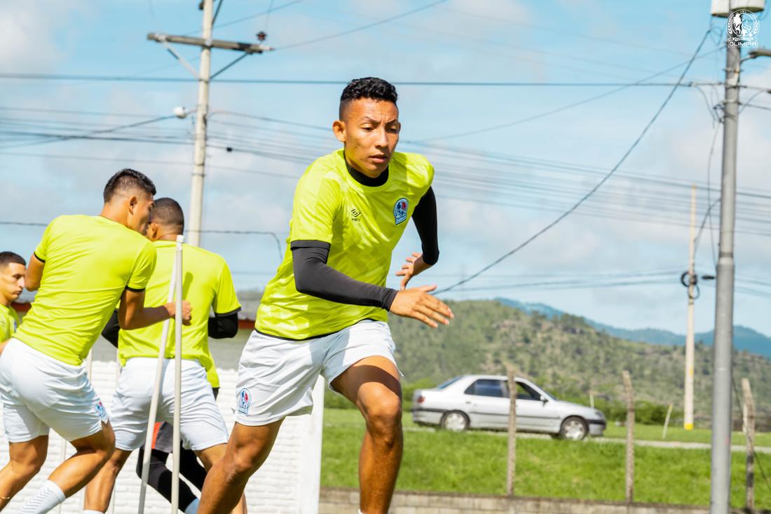 EL MERCADO: Hermano de Klusener llega a Honduras; Real España y Marathón fichan y Olimpia con bajas