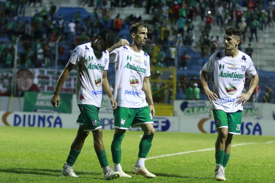 Platense y Real Patepluma: las peores campañas en la historia de los equipos en torneos cortos de Liga Nacional