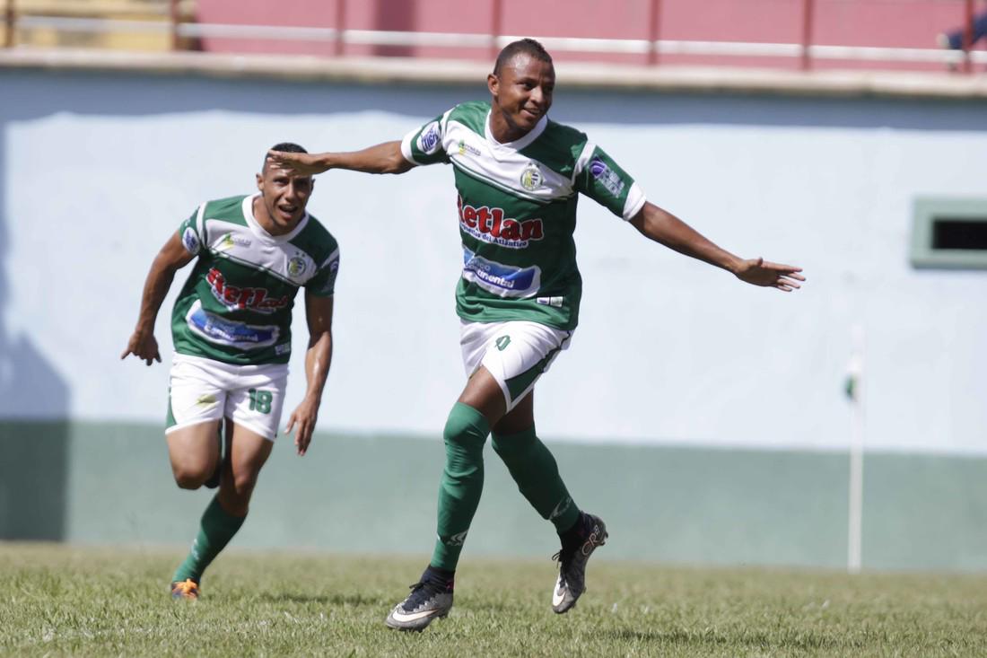 Vinieron de abajo: Futbolistas que tuvieron que hacer carrera en Liga de Ascenso para destacar en Primera División