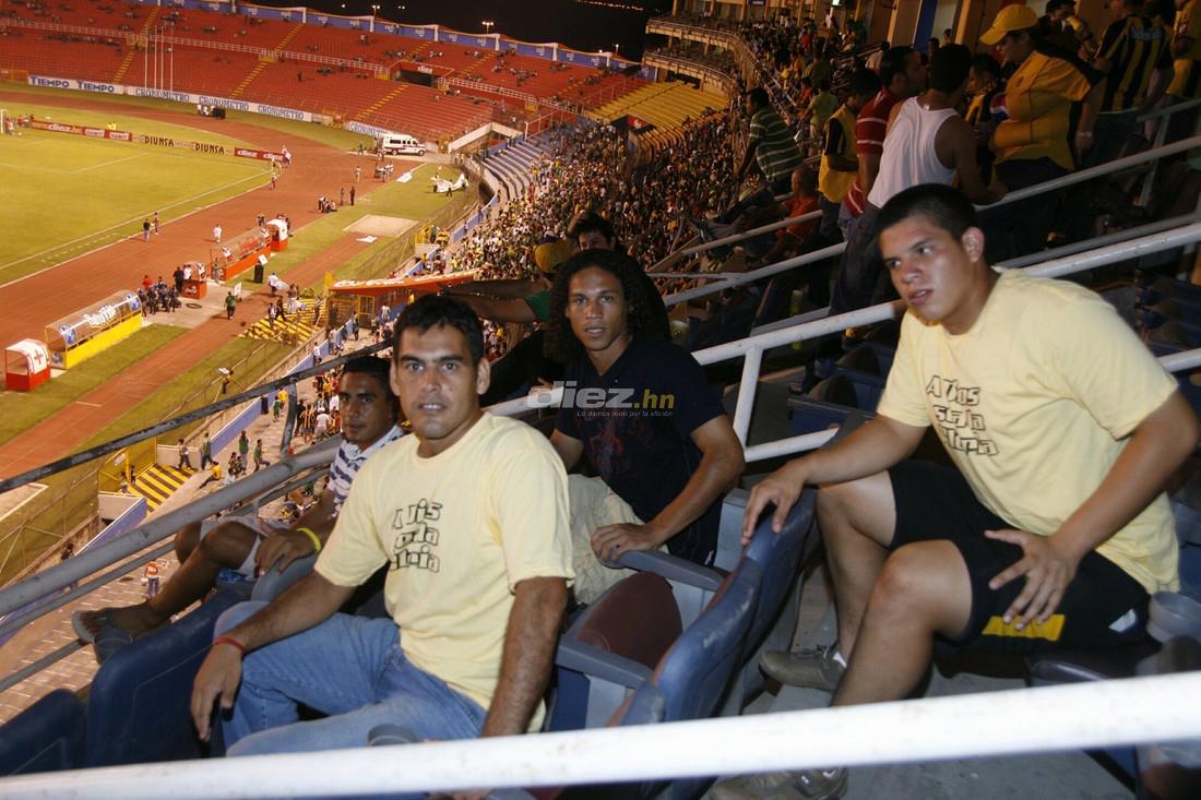 Del baúl de los recuerdos: Imperdibles imágenes del clásico sampedrano; hoy se vuelven a enfrentar en el Olímpico