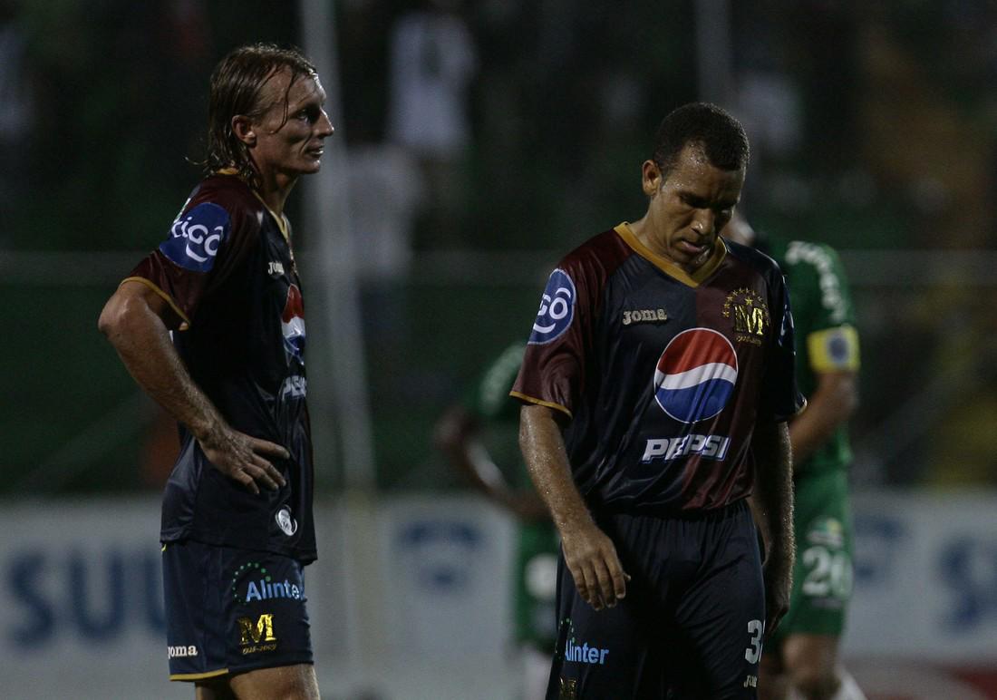 ¡20 futbolistas hondureños que quizás no los recuerdas con la camiseta de este equipo en Liga Nacional!