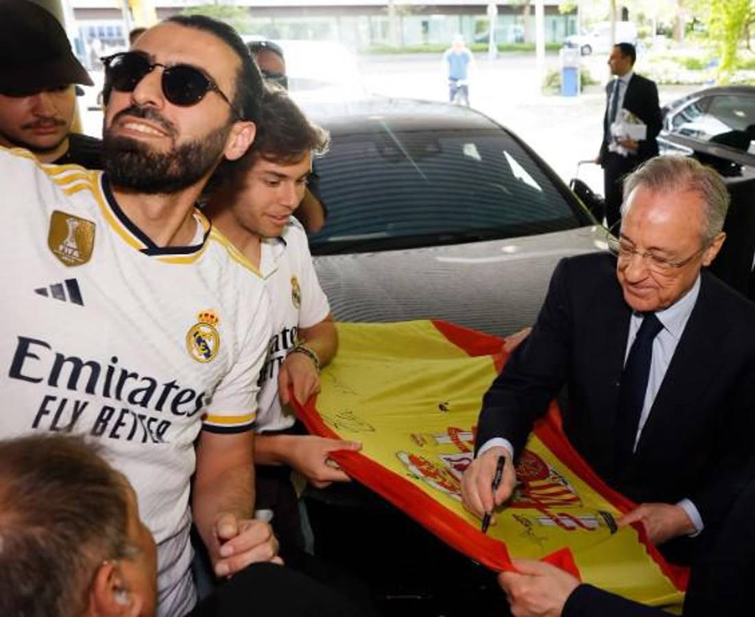 Bayern Munich-Ral Madrid: El ambiente de Champions de los aficionados en Alemania y Florentino Pérez visitó a su equipo