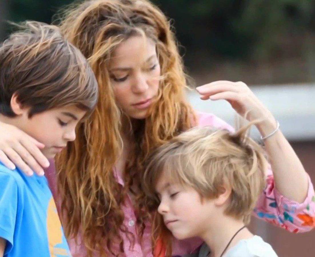 Salen a la luz nuevas fotos: Así es Clara Chía, la novia de Gerard Piqué y la preocupante situación de Shakira