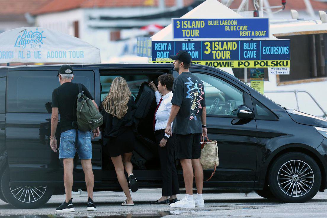 Clara Chía, como nunca antes y luciendo un bikini ajustado: ¡Las picantes vacaciones junto a Piqué donde dejó todo no escondió nada!