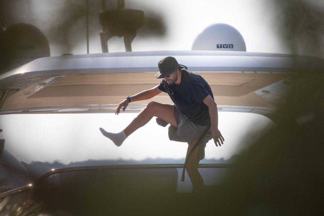 Clara Chía, como nunca antes y luciendo un bikini ajustado: ¡Las picantes vacaciones junto a Piqué donde dejó todo no escondió nada!