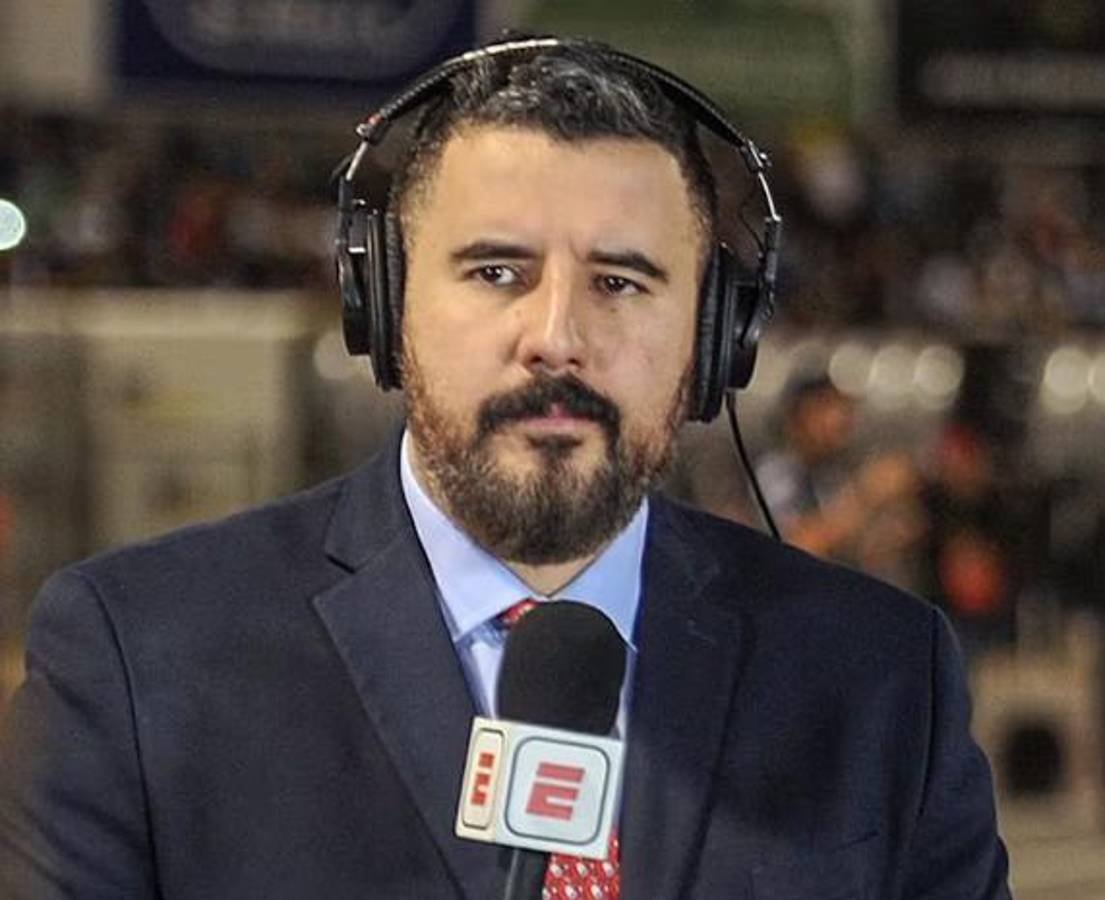 Polémica en ESPN: el error de Álvaro Morales con el actor Pedro Pascal que ha provocado su salida del canal