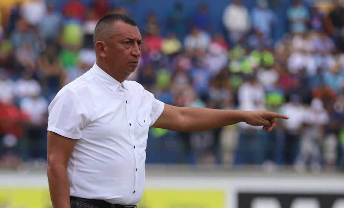 Humberto Rivera, molesto porque se jugará la jornada 11: “Poco o nada les importan los otros seis equipos”