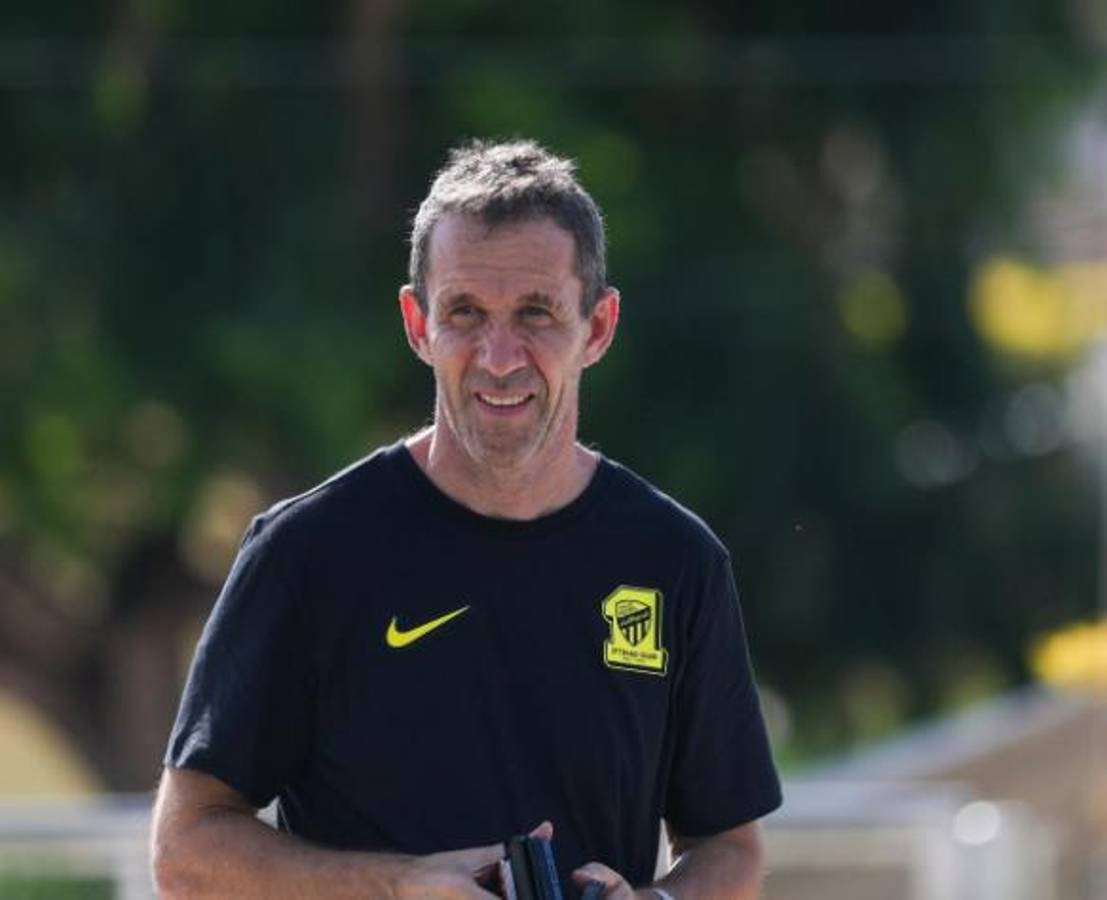 James Rodríguez sorprende con su nuevo club y terremoto en Manchester City; deja su equipo para jugar en PSG