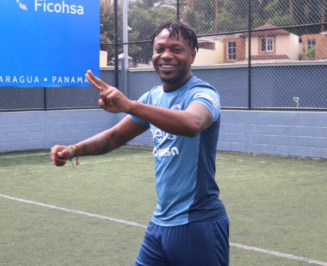 El gran ambiente en Motagua previo al clásico ante Marathón: Pastel de cumpleaños y Auzmendi de portero