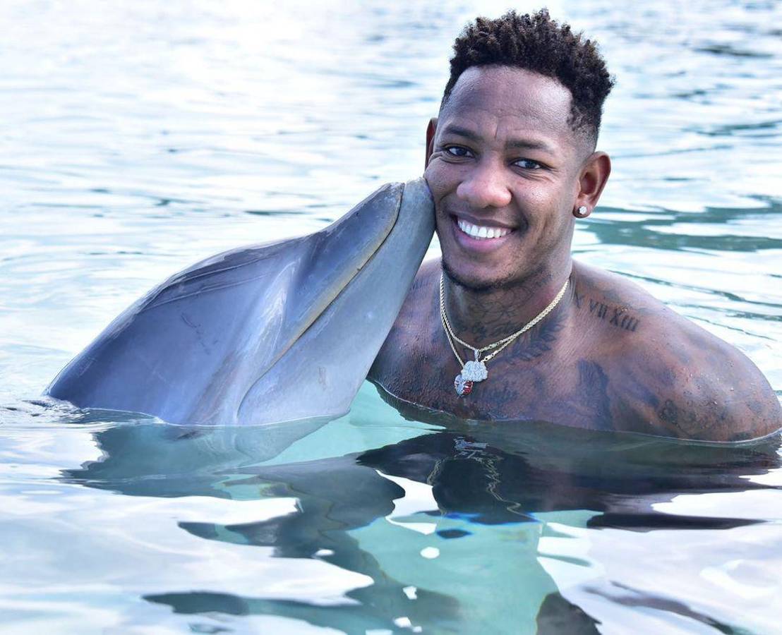 Romell Quioto; un futbolista hondureño perseguido por la polémica, pero con un corazón solidario