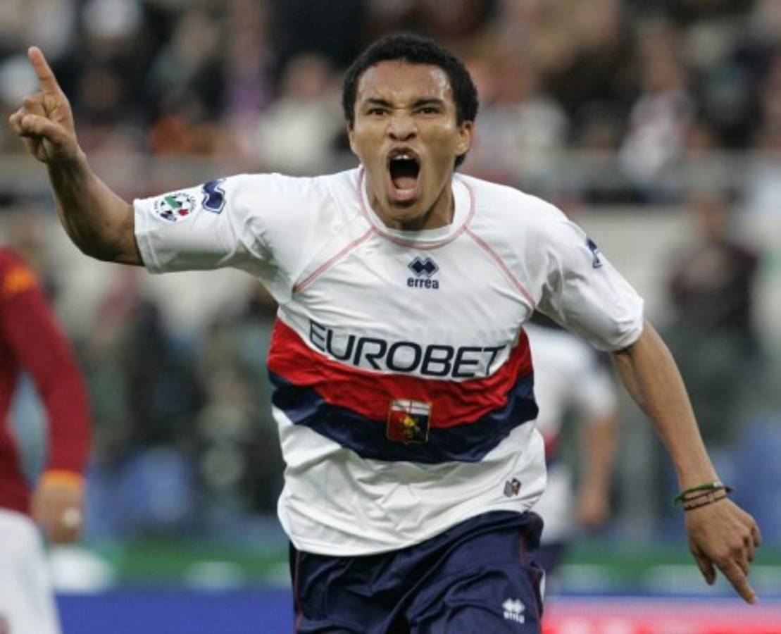 Rambo de León, el rey: Los futbolistas hondureños con más equipos en toda su carrera