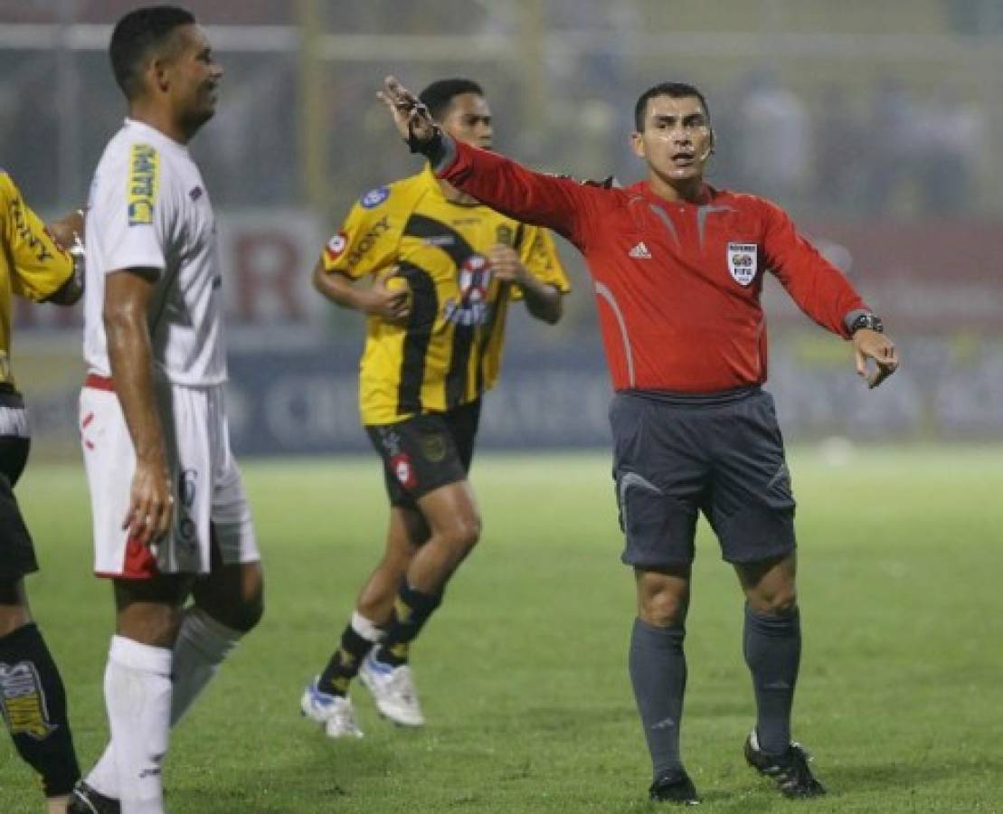 ¡Tristemente se suma uno más! Futbolistas y árbitros que salieron huyendo de Honduras por amenazas