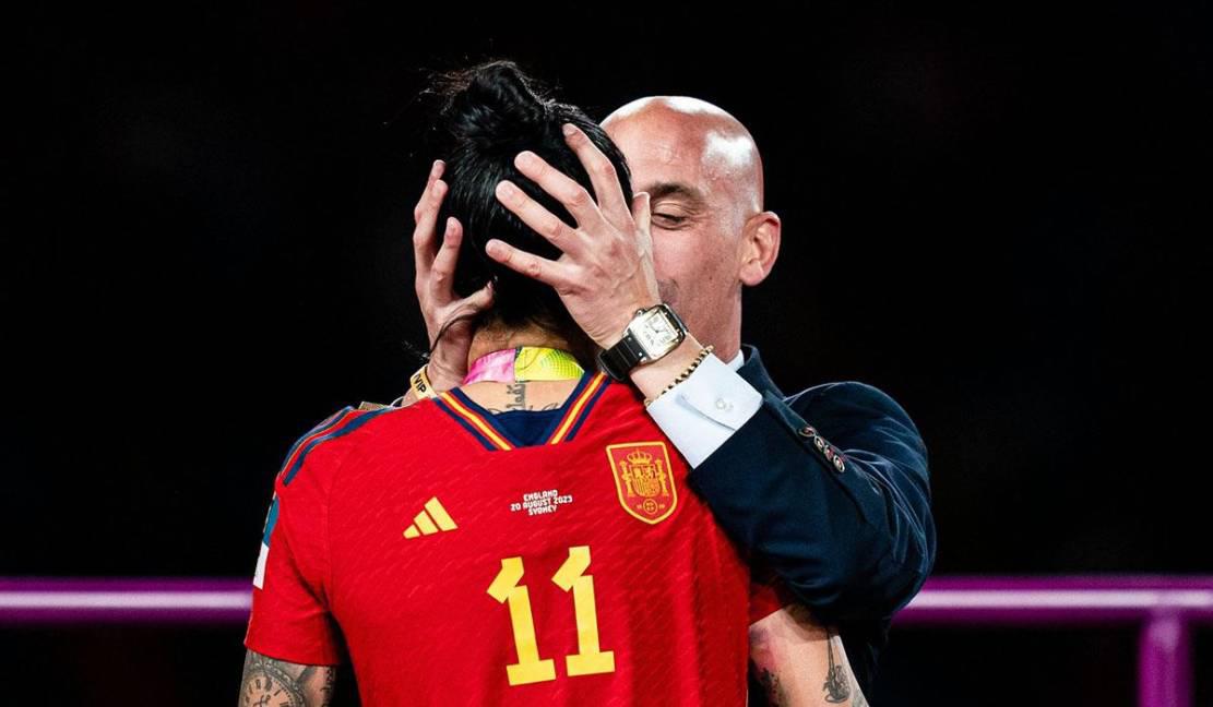 Bomba en España: emiten orden de captura a Luis Rubiales por corrupción ...