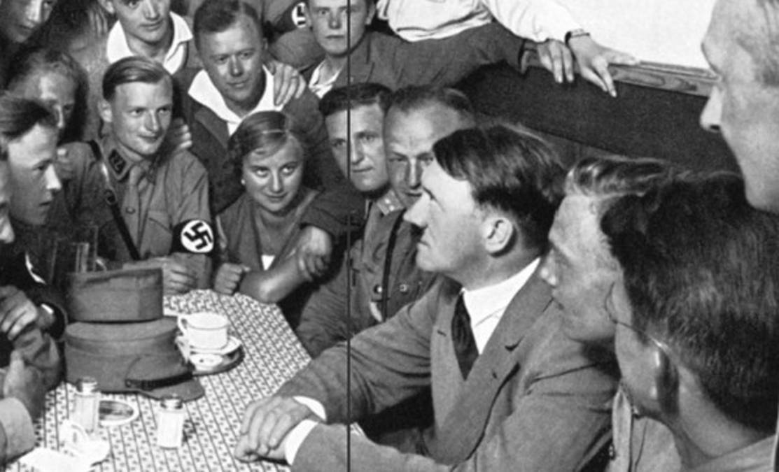 Hitler haircut, la moda con pasado nazi en el Holocausto que utilizan los futbolistas