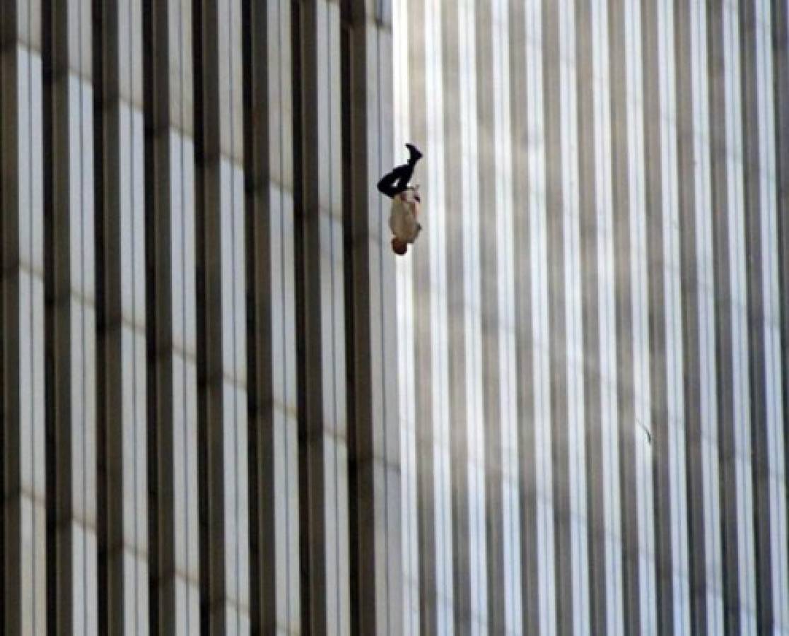 FOTOS: El terror que vivió Estados Unidos con el atentado a las Torres Gemelas