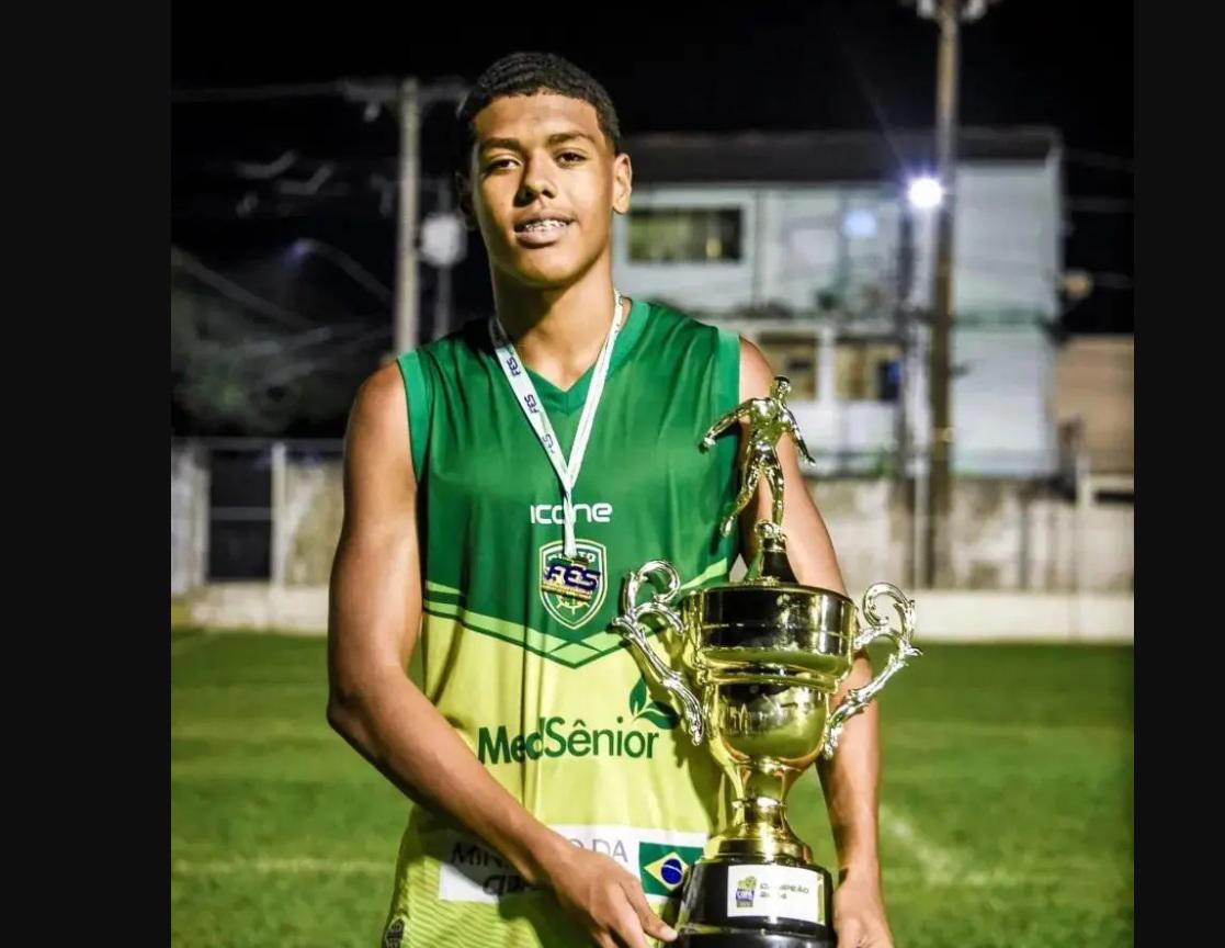 ¡Rumbo a la élite! Joven brasileño que desea jugar con Honduras tiene nuevo club y se acerca al profesionalismo
