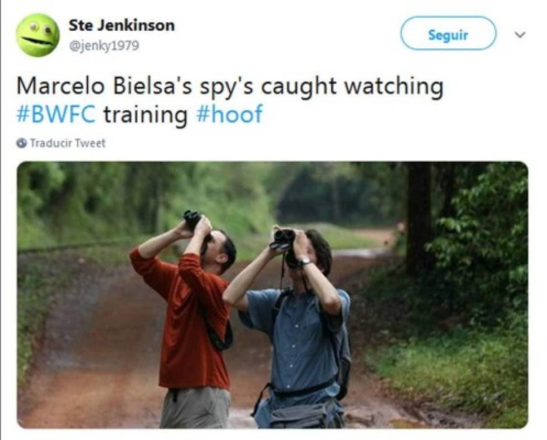 Los memes atacan a Marcelo Bielsa por su caso de espionaje