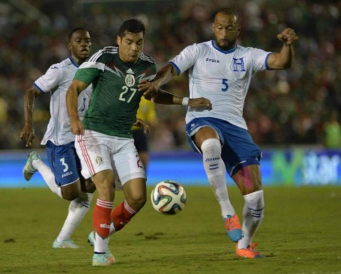 El 11 que pide la afición a Jorge Luis Pinto ante El Salvador