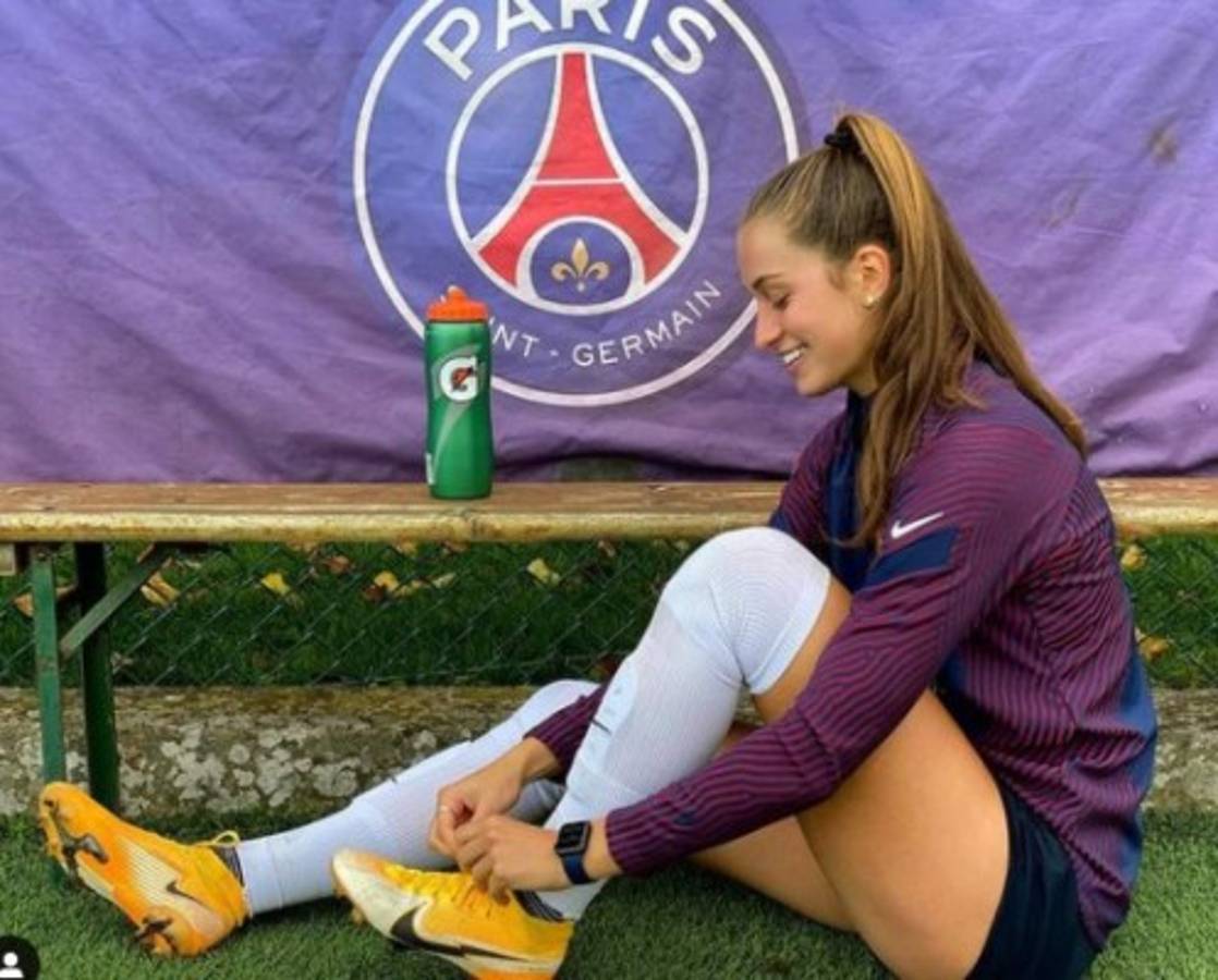 La sexy mujer de la gran estrella de Canadá: Víctima de racismo con su novio y juega en el PSG