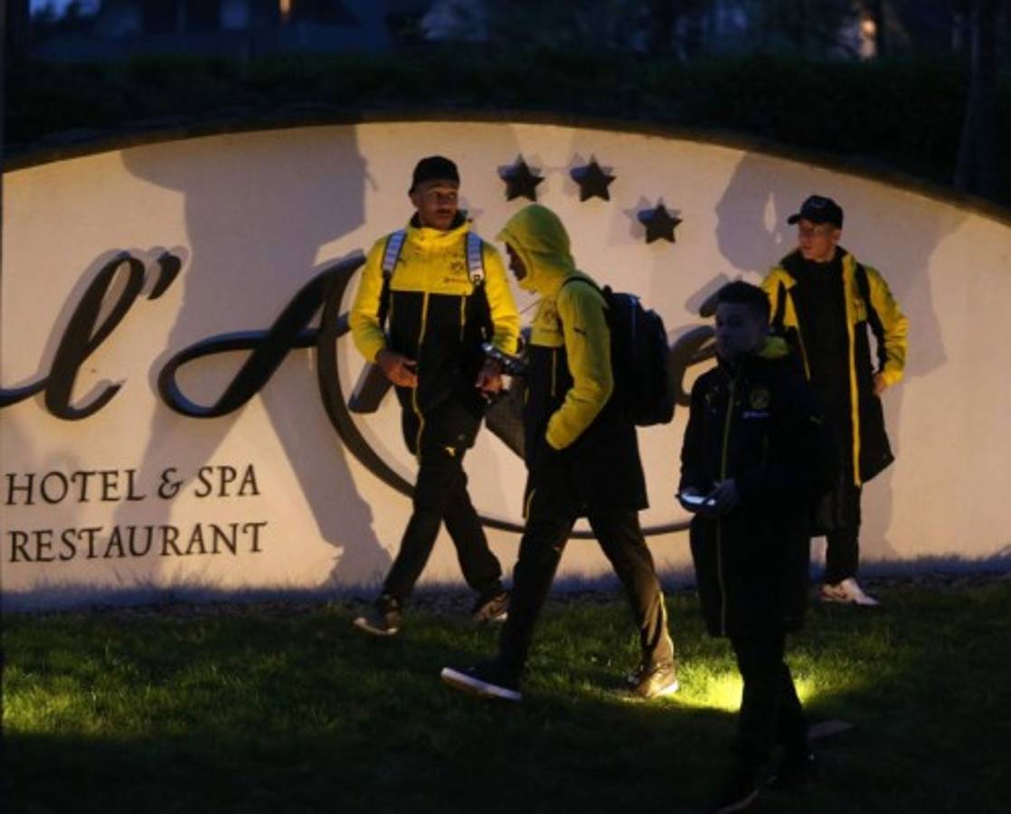 Así quedó el autobús del Borussia Dortmund tras la explosión