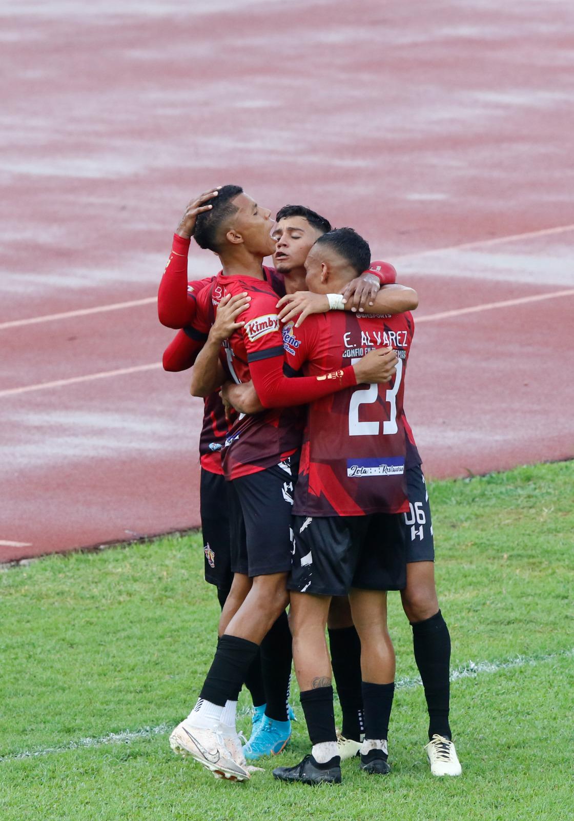 El futbolista que salió llorando de la final del Ascenso, afición de Juticalpa retumba y Lone FC saca ventaja en el Olímpico