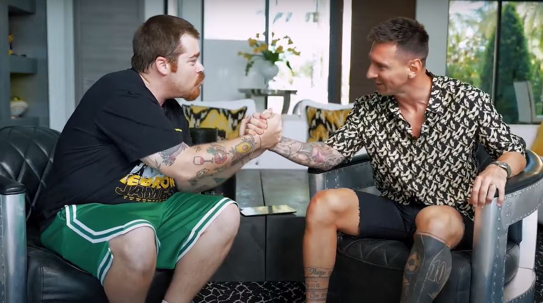 Así es Migue Granados: besó a Messi, se burló de su tatuaje y lo puso nervioso con esta pregunta picante