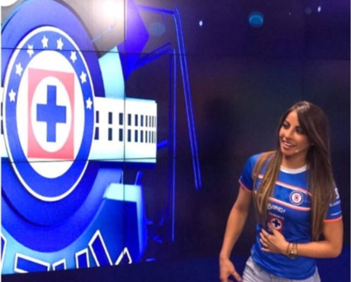 Conocé a Daniela Fainus, la fanática más bella del equipo Cruz Azul de México