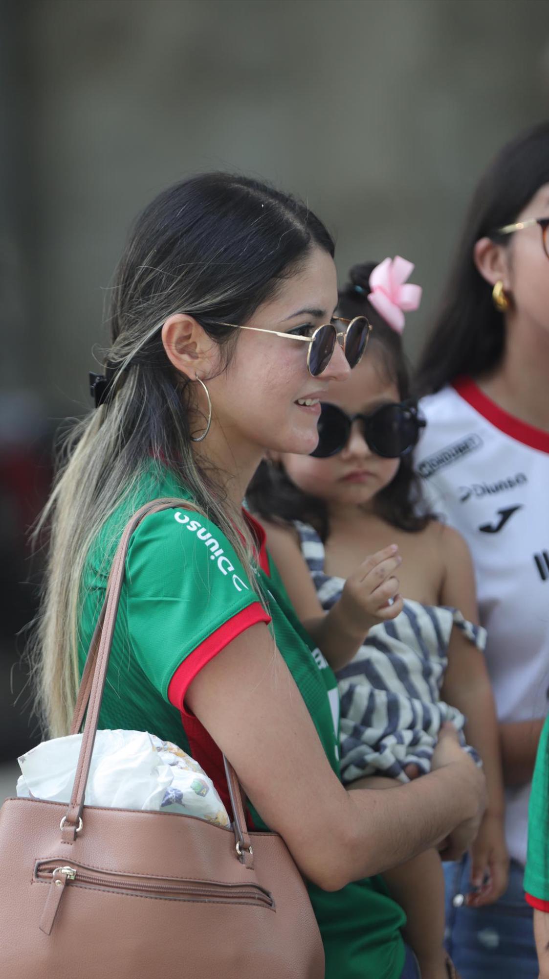 FOTOS: ¡Bellezas y ambientazo! Las hermosas chicas que engalanaron el Marathón - Génesis en el Yankel