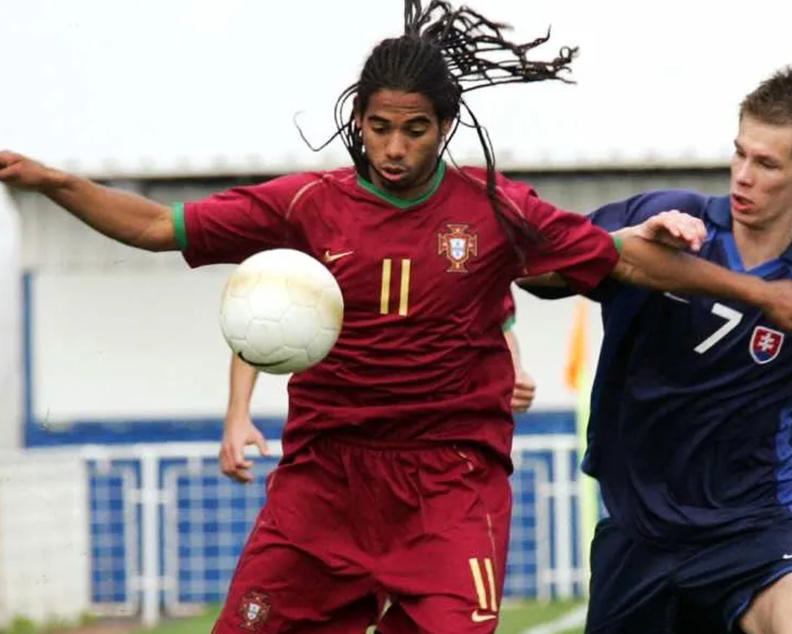 Fue “mejor” que Cristiano Ronaldo, estuvo preso y sorprende con su nueva vida: debutó en el cine para adultos