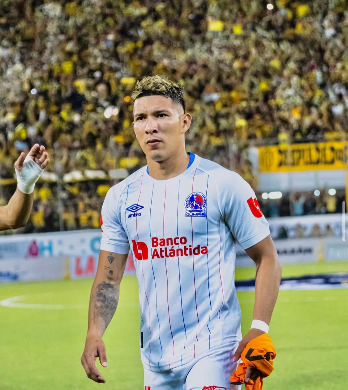 FICHAJES: Espinel conoció respuesta de Olimpia, nombres para DT de Honduras y Troglio se lo quiso llevar a Argentina