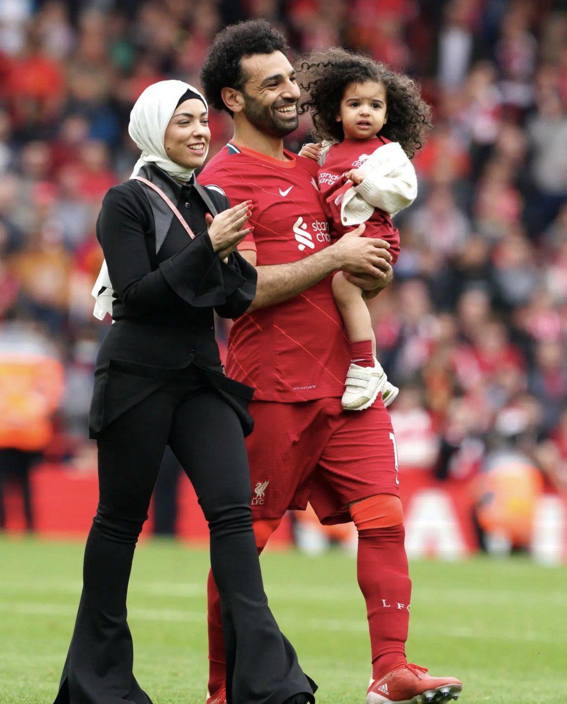 ¡La mujer de toda su vida! Así es la ‘desconocida’ y devota esposa de Salah; a qué se dedica y cómo se conocieron