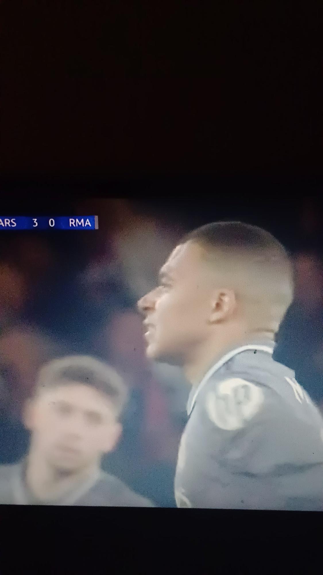 La bronca de Mbappé con Declan Rice en la goleada, la misteriosa burla del Barcelona y la tristeza de Real Madrid