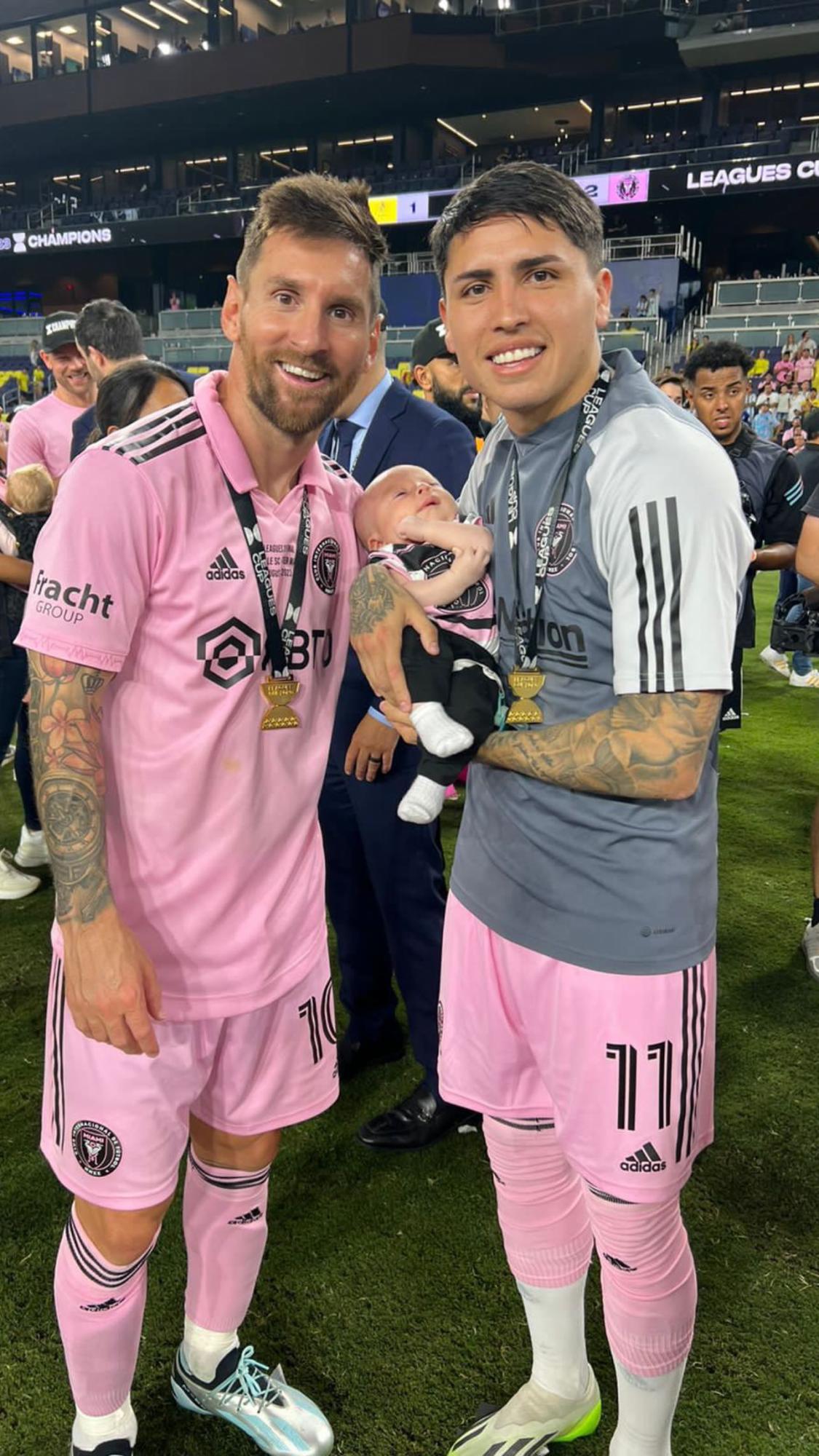 Messi ‘bautizó’ a bebé, el gesto que tuvo con jugador del Inter de Miami y el motivo por el que Antonela se hizo viral