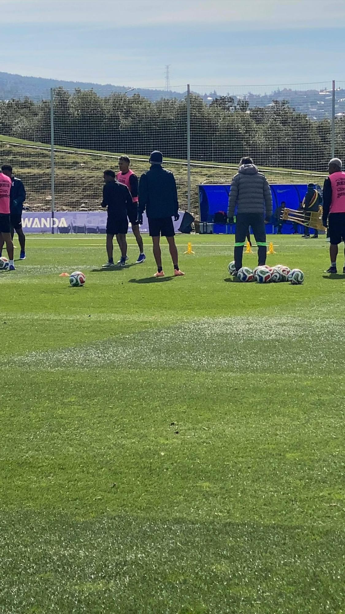 Selección de Honduras se despide de la sede del Atlético de Madrid y palpitan el juego contra Perú ¿Lesionados?