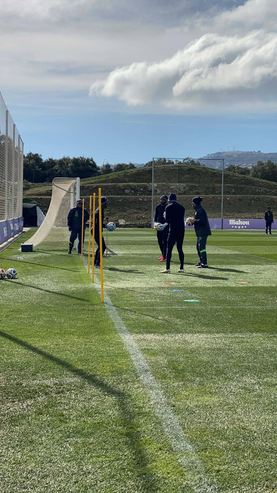 Selección de Honduras se despide de la sede del Atlético de Madrid y palpitan el juego contra Perú ¿Lesionados?