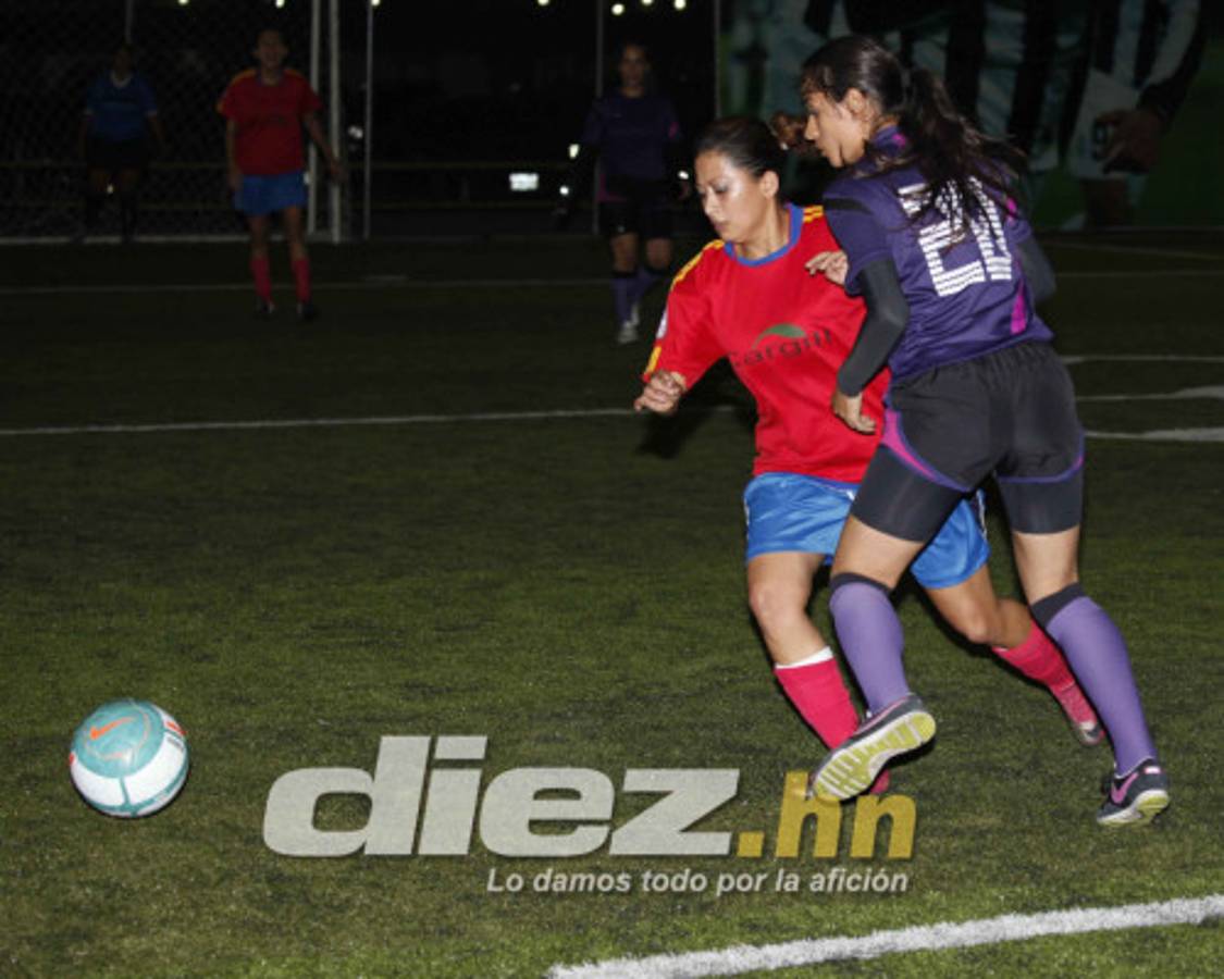 Torneo de fútbol femenino SPORTLINE 2013.