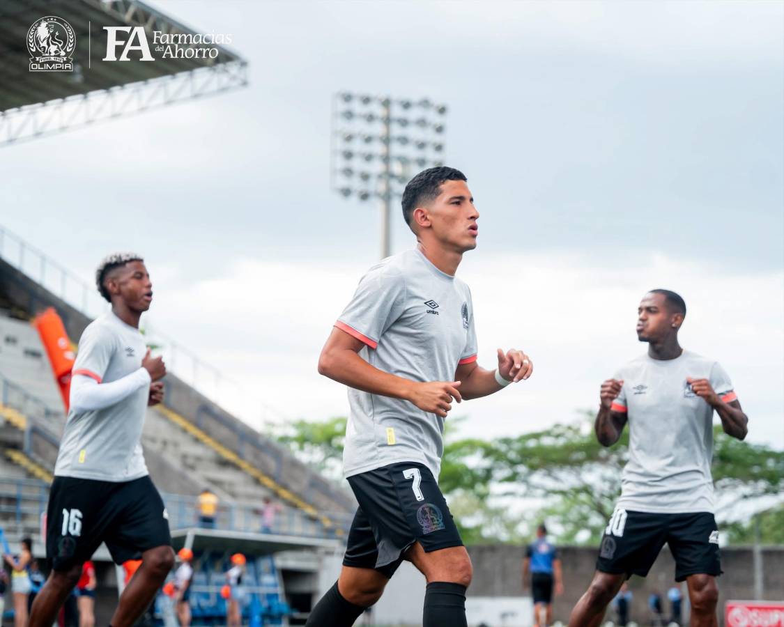 ¡Olimpia tiene baja sensible! Se reportan 4 altas, así se perfila el 11 titular del León en el juego contra Juticalpa FC